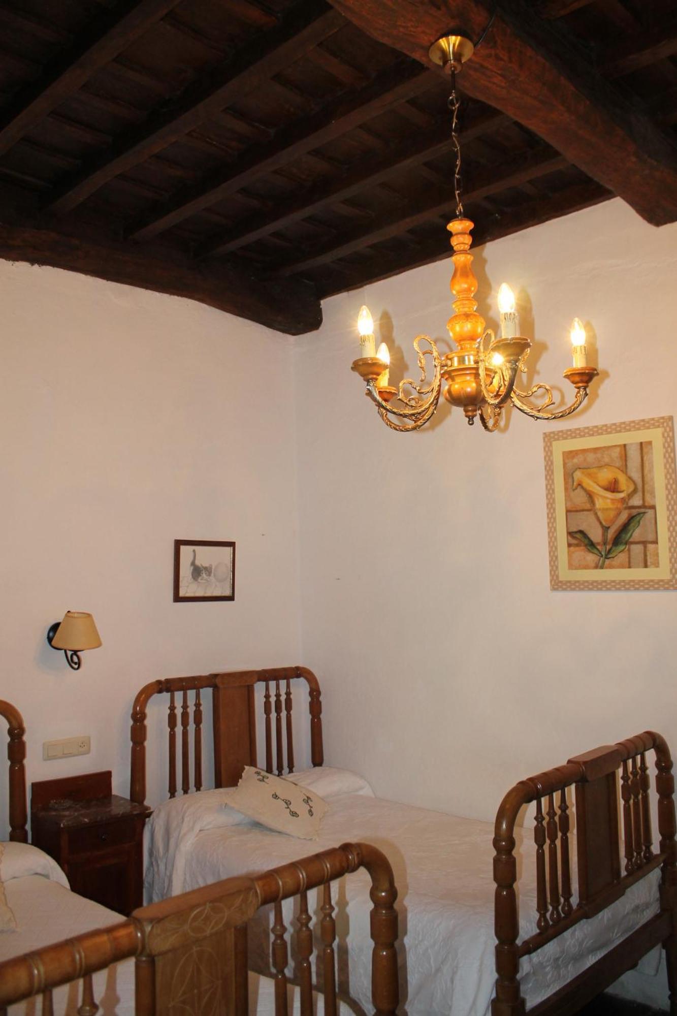 Casona De Trevino Pensionat Cosgaya Eksteriør billede
